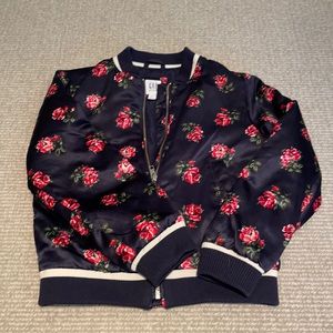 Girls light weight puffy zip up